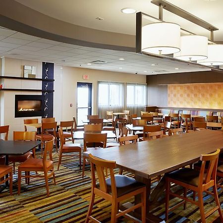Fairfield Inn & Suites By Marriott Cleveland Beachwood Exterior foto